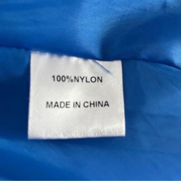 NWT Club Paradise Unisex Paxton Puffer Jacket No Front Closure - Blue- Size L - Picture 11 of 11